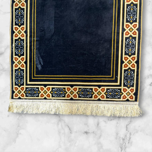 LESTER Elegant Black & Gold Prayer Rug - Image 3